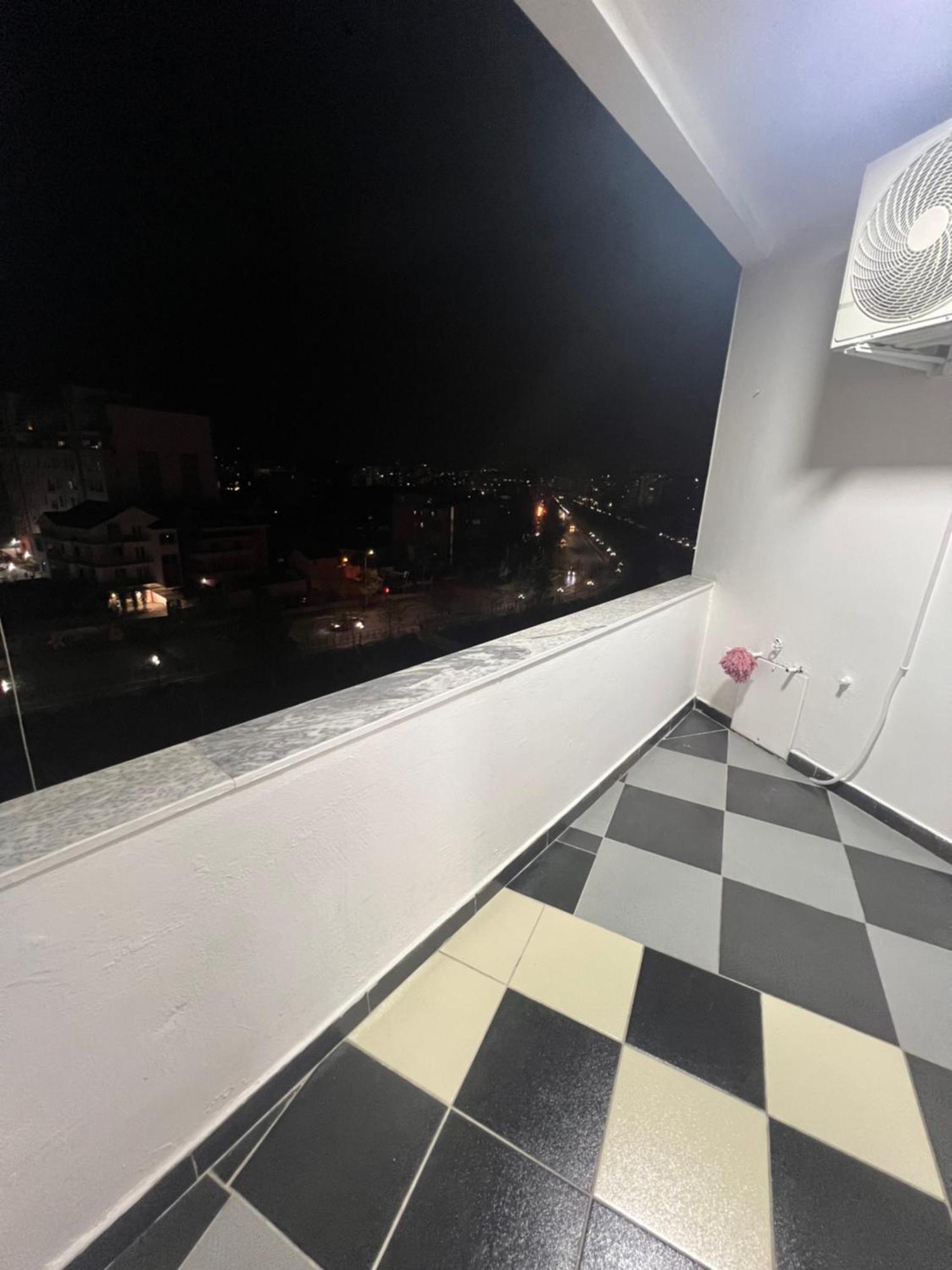 Art'S Apartment 地拉那 外观 照片