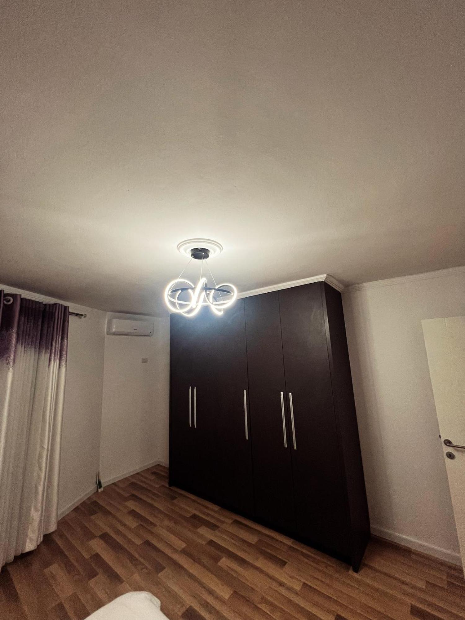 Art'S Apartment 地拉那 外观 照片
