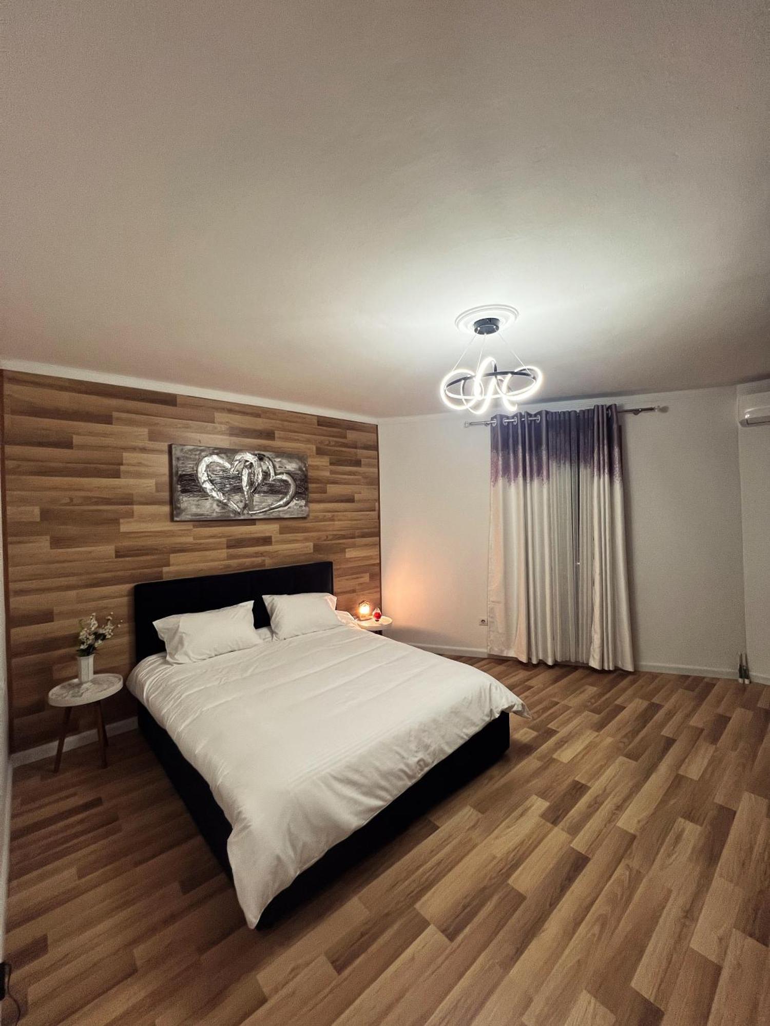 Art'S Apartment 地拉那 外观 照片