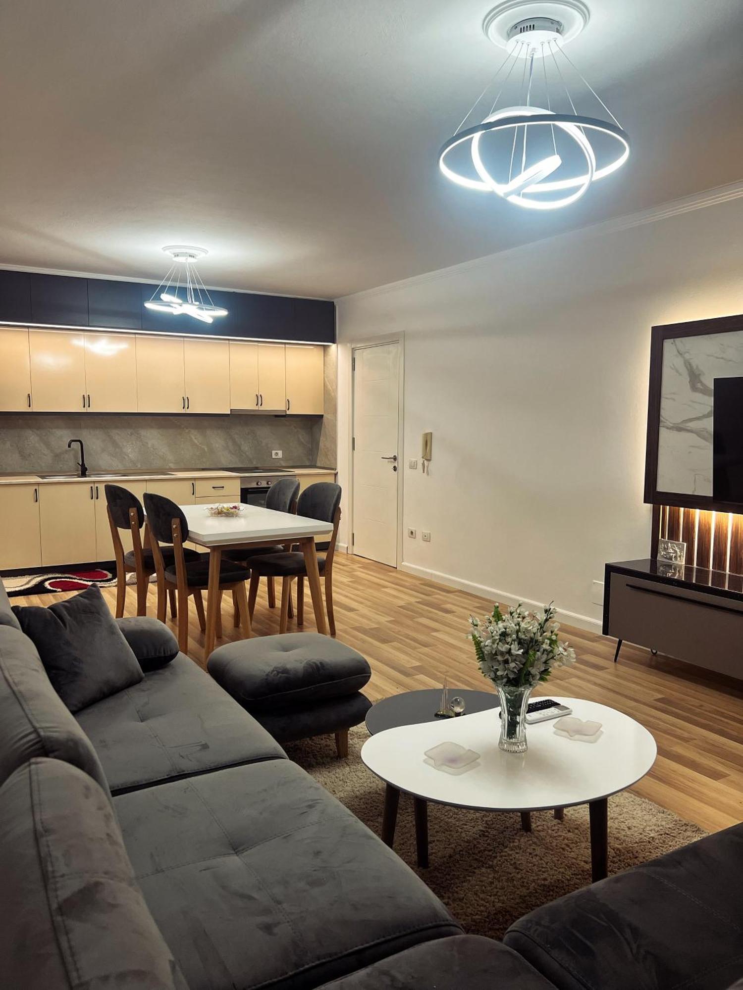 Art'S Apartment 地拉那 外观 照片
