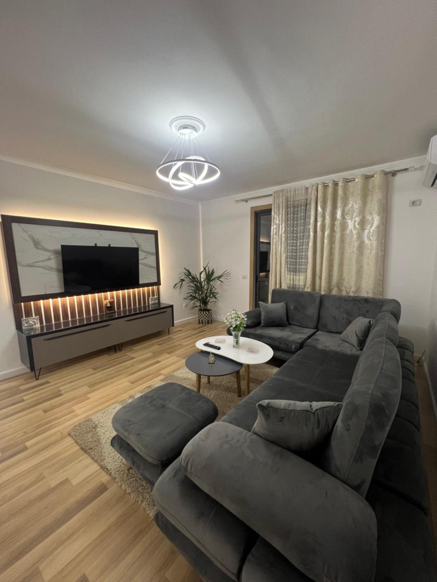 Art'S Apartment 地拉那 外观 照片