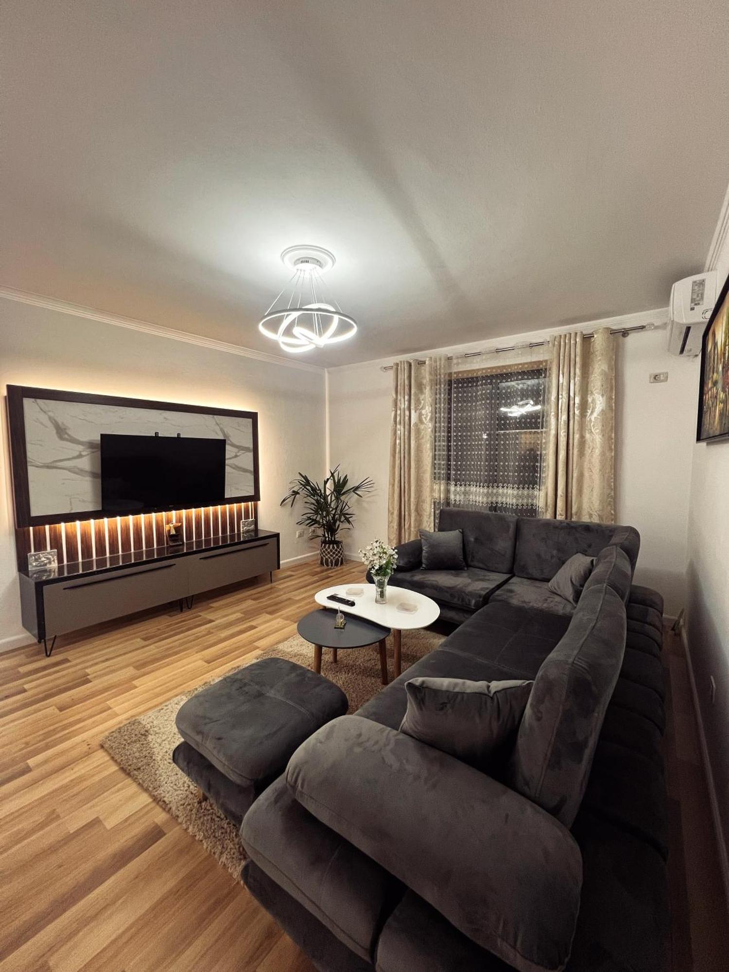 Art'S Apartment 地拉那 外观 照片
